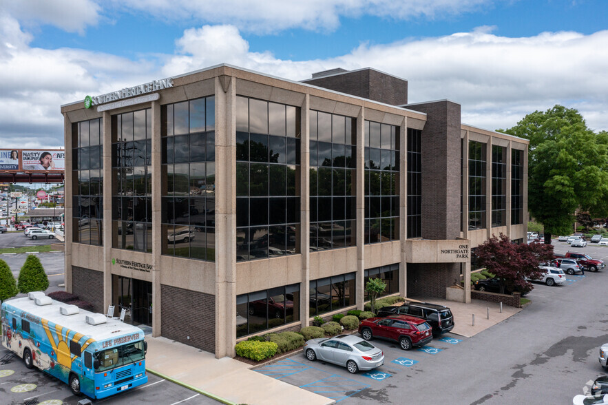Lester Law Chattanooga,  Office
