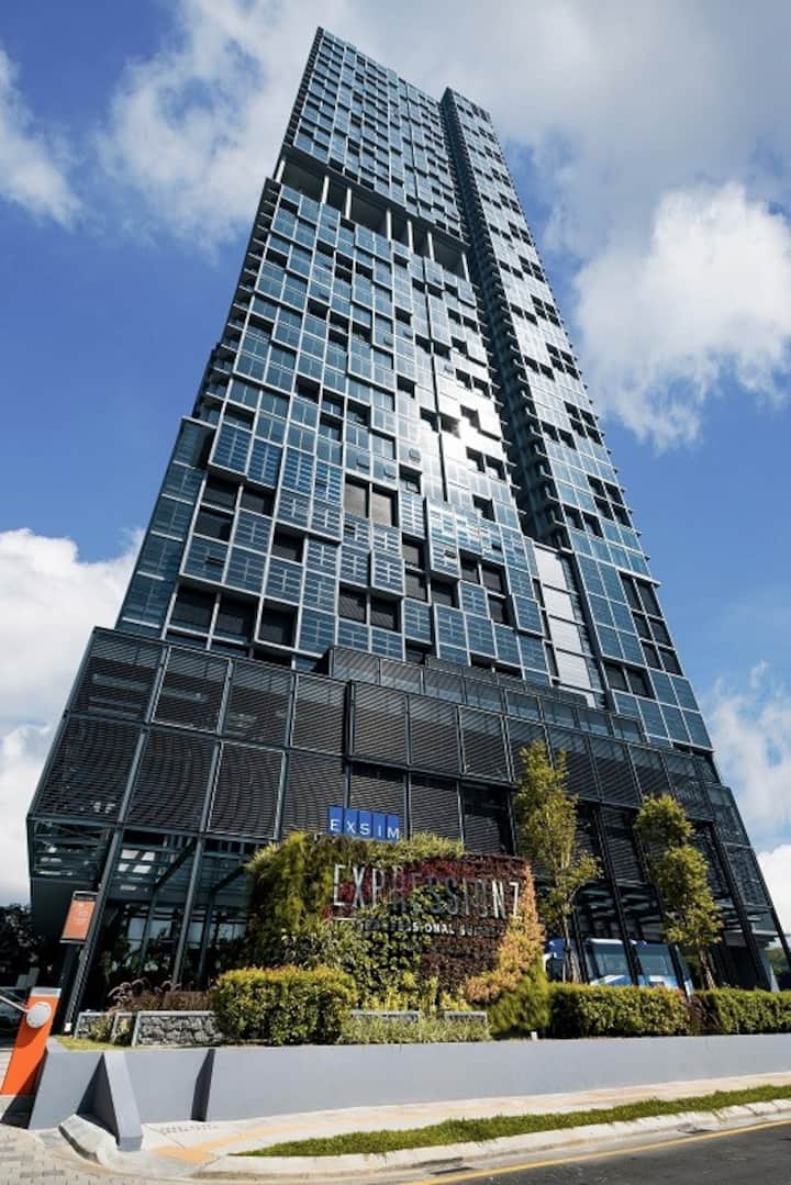 Nazri Azmi Islinda Kuala Lumpur, Malaysia Office