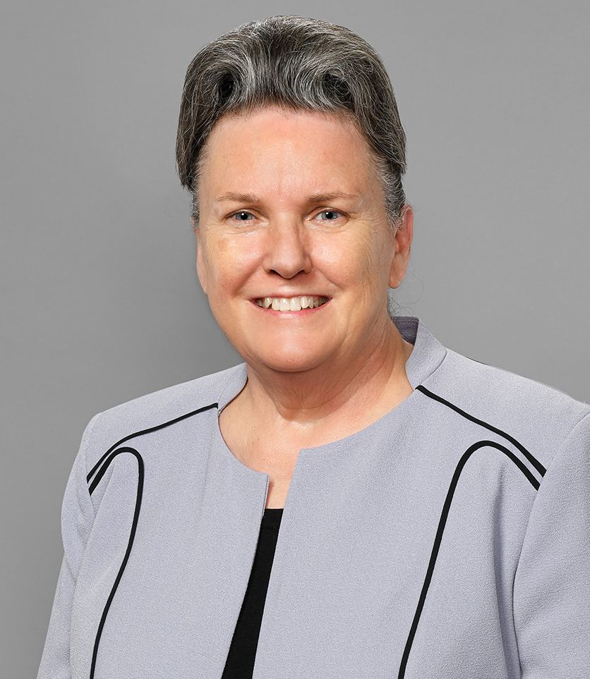 Woodard, Emhardt, Henry, Reeves & Wagner, LLP Indianapolis, IN Office