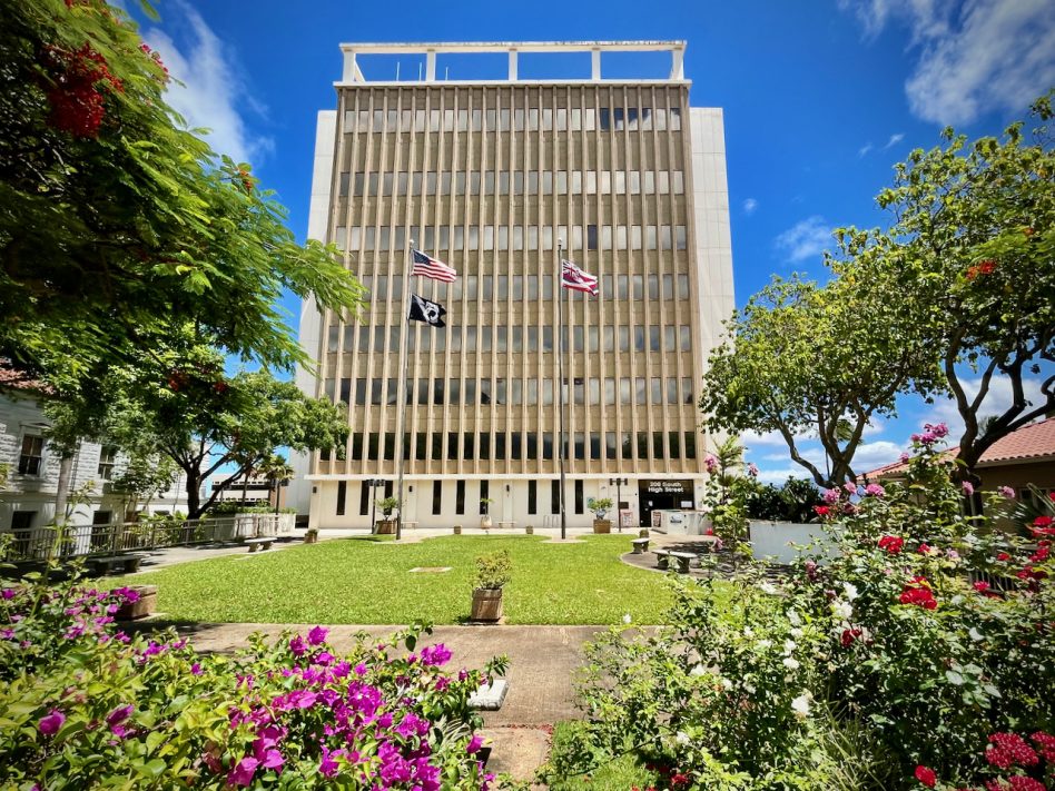 The Law Offices of Jan K. Apo Wailuku,  Office