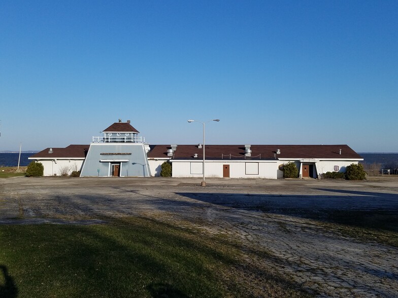 Petit & Dommershausen, SC Green Bay, WI Office