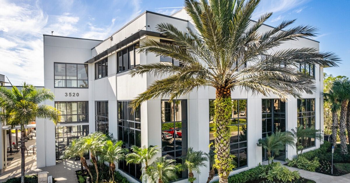 Goede, DeBoest & Cross, PLLC Naples, FL Office