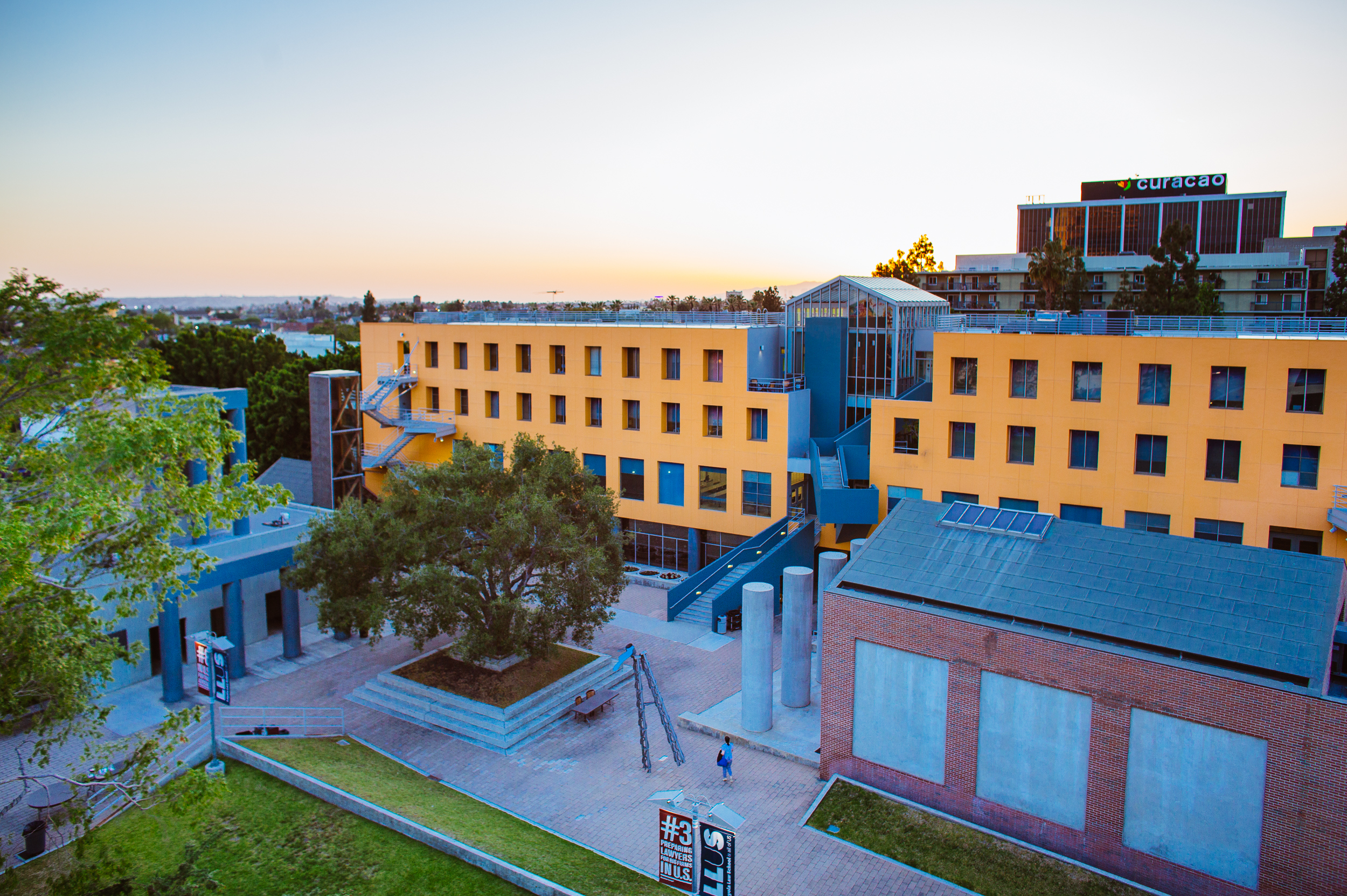 Oaktree Law Los Angeles, CA Office