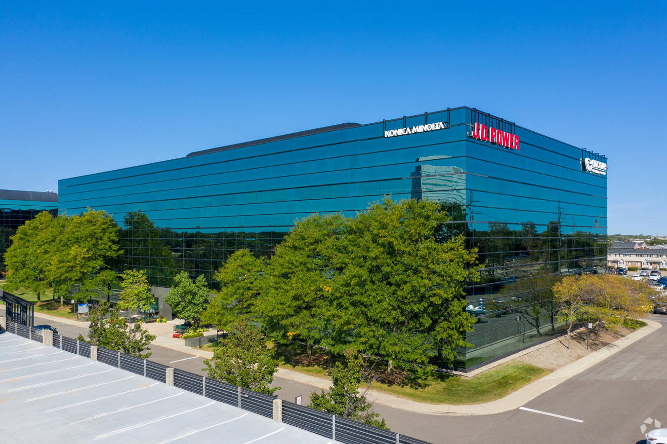 Hilf & Hilf, PLC Troy, MI Office