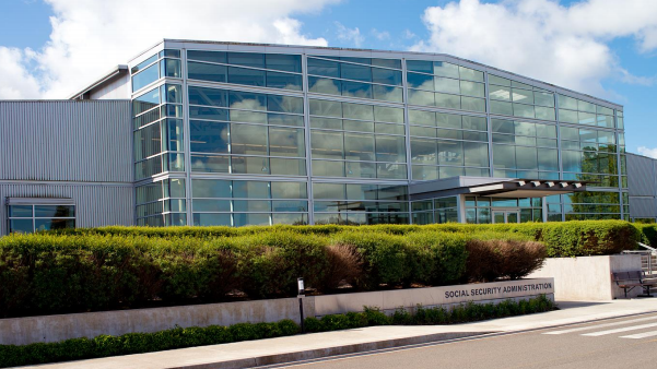CURRY & WILLIAMS, PLLC Auburn,  Office