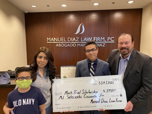 Manuel Diaz Law Firm, PC Dallas,  Office