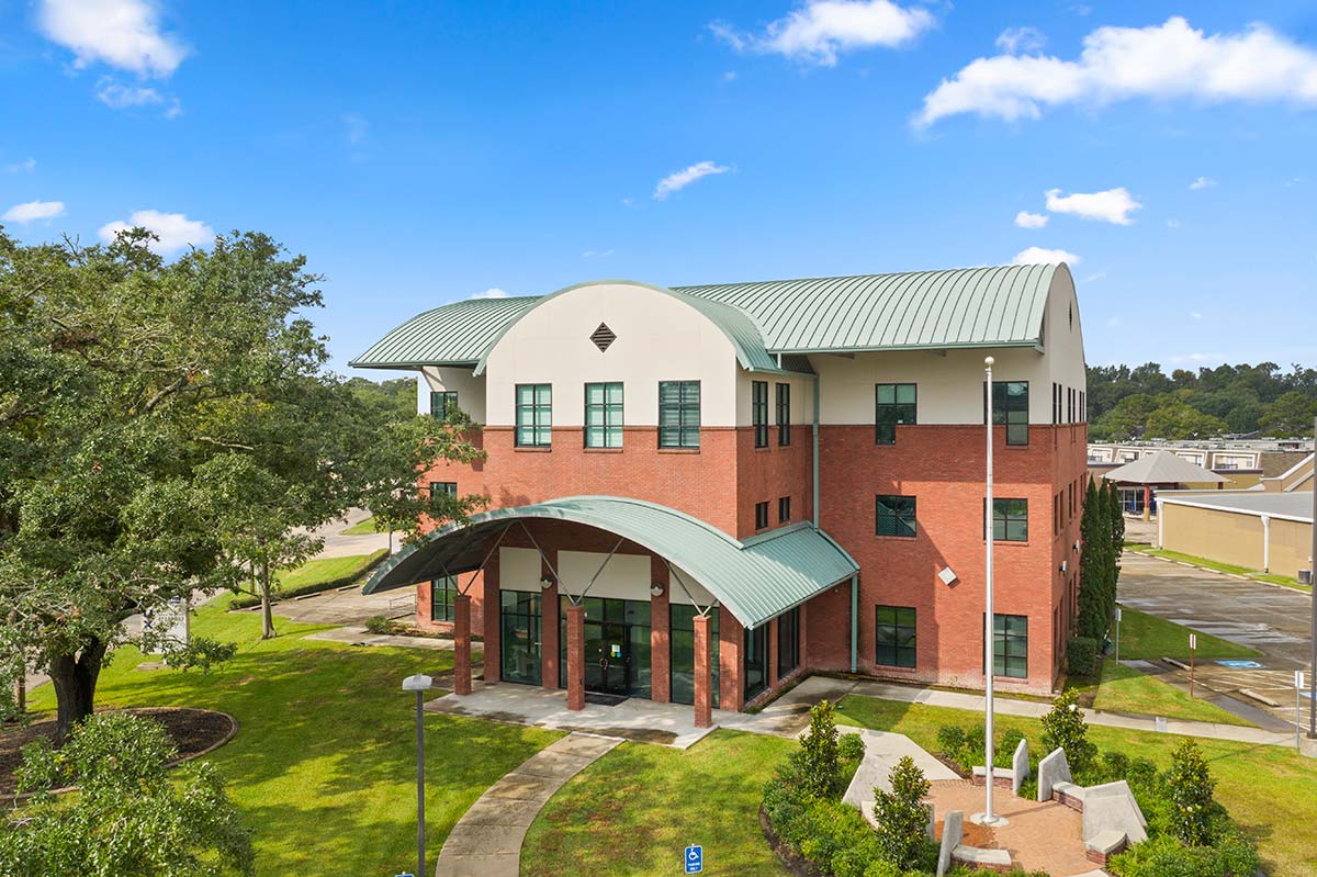 Hoffoss Devall Lake Charles,  Office