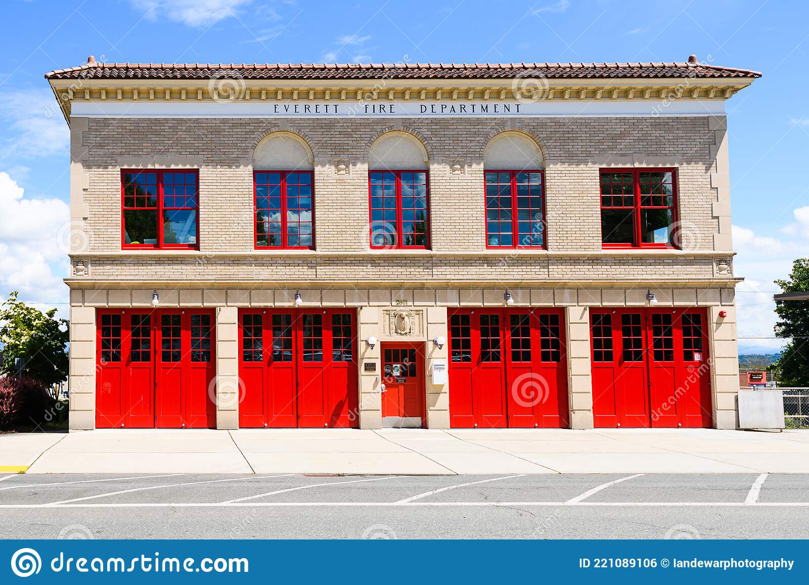 Styles Law Everett,  Office