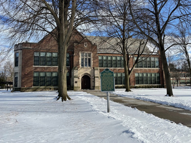 Hartmann & Nihem, PLLC Grosse Pointe Farms,  Office