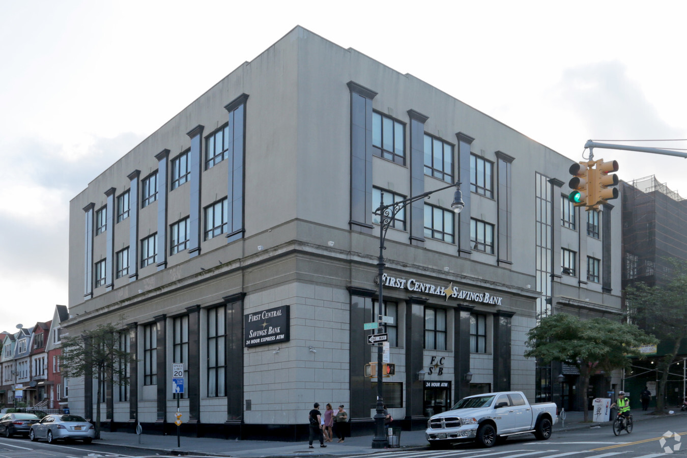The Vassos Law Firm Astoria,  Office