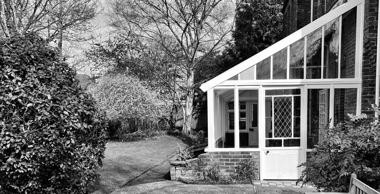 White & Black Old Chalford, United Kingdom Office