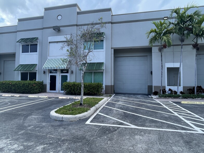 Naderpour & Associates PA Pompano Beach, FL Office