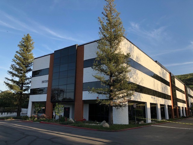 Nussbaum APC Agoura Hills,  Office