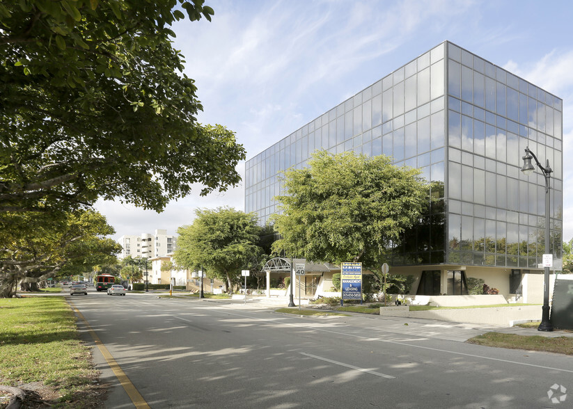 Revilla Law Firm, PA Miami,  Office