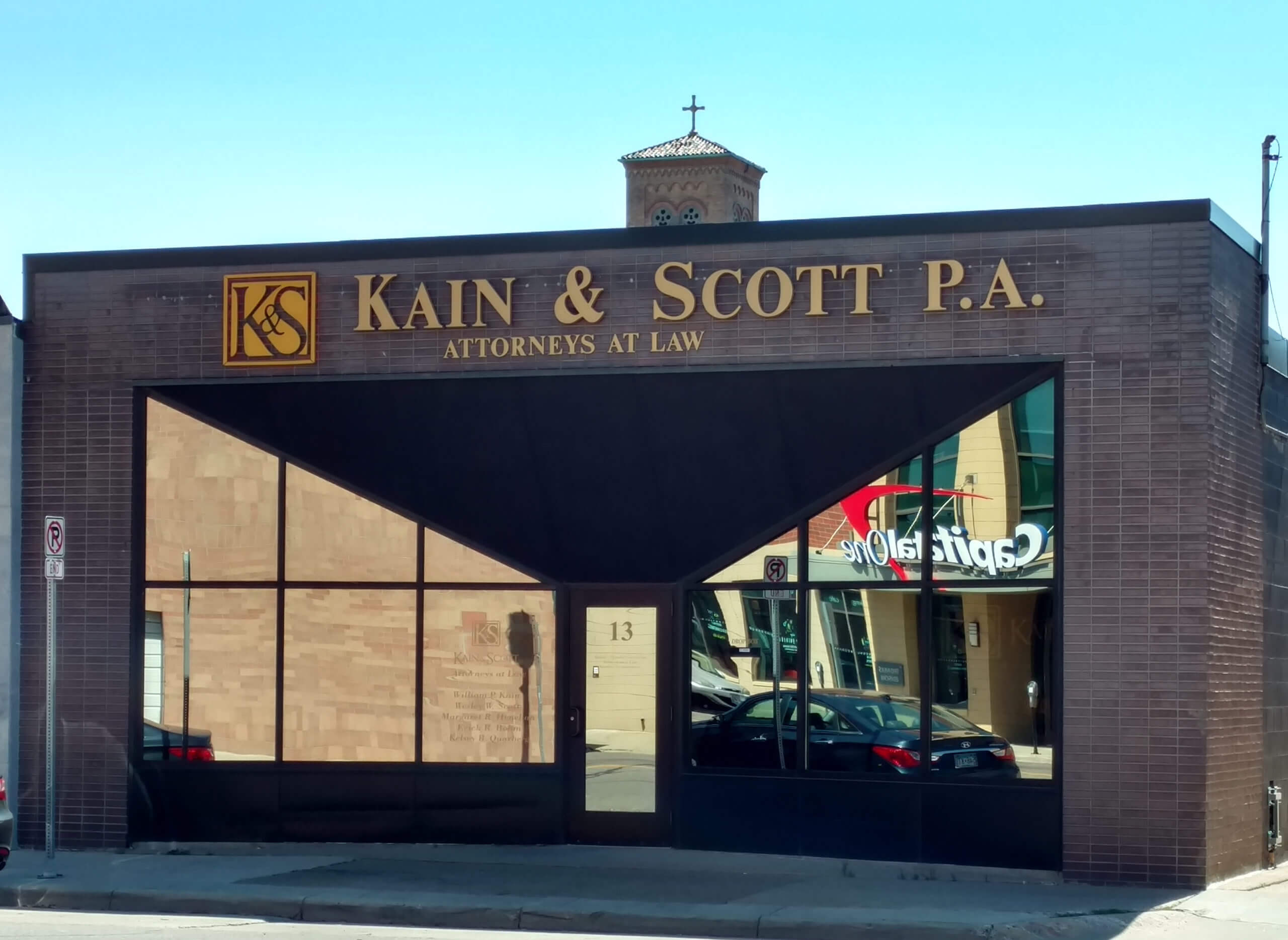Kain & Scott Saint Cloud,  Office