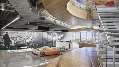 Latham & Watkins LLP Los Angeles, CA Office