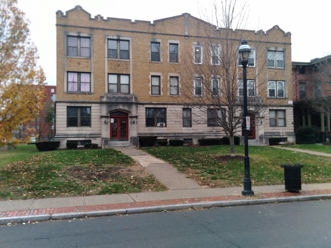 Charter Oak Law Group Bloomfield,  Office