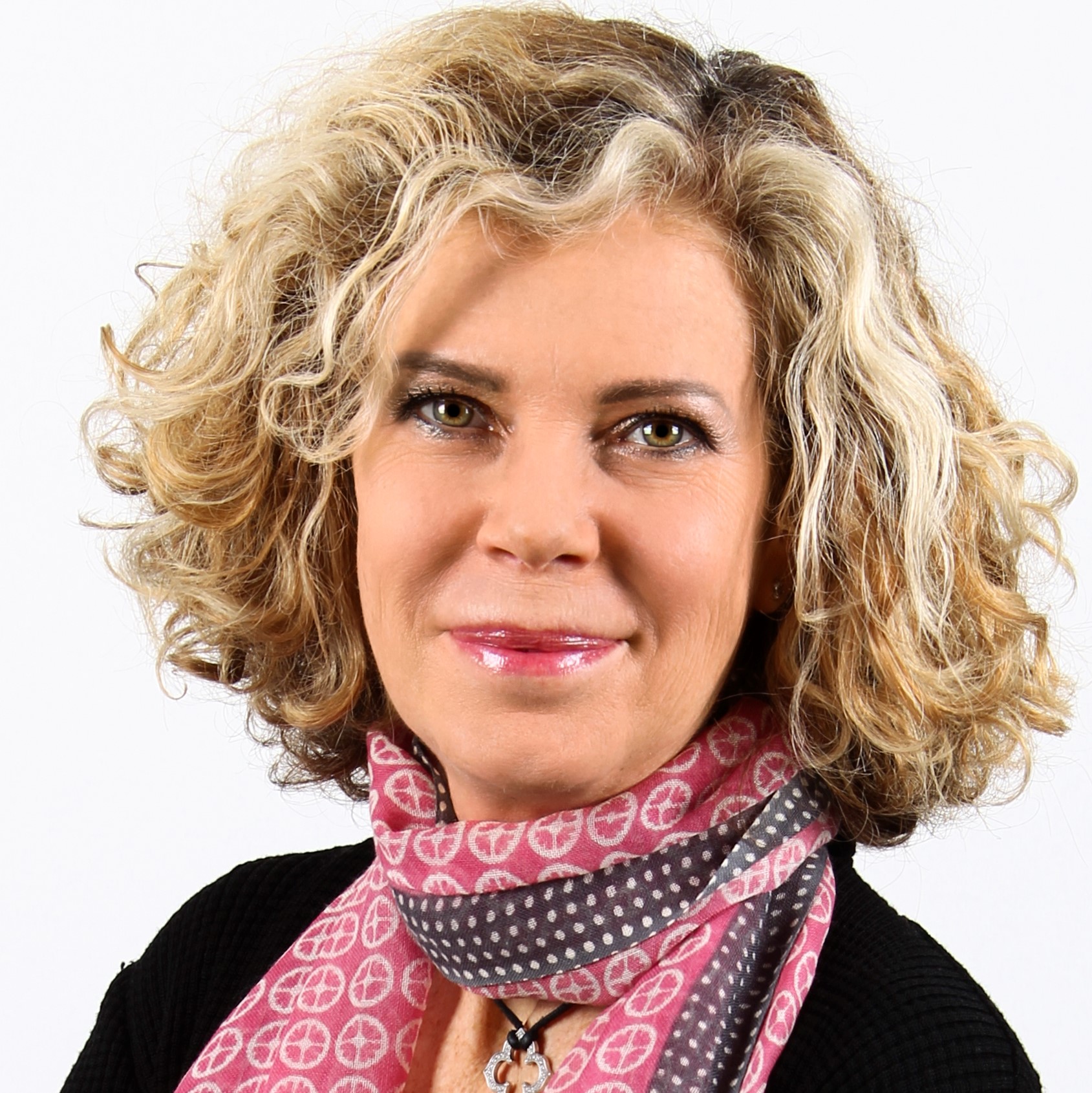 Linklaters Paris, Sao Tome and Principe Office