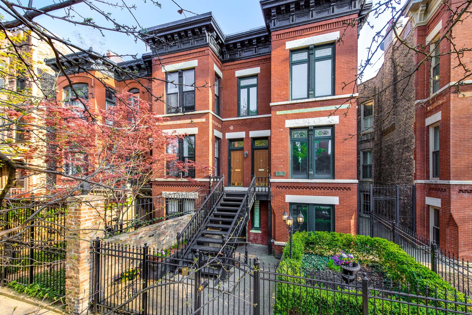 Brownstone Appellate Law Firm Chicago, IL Office