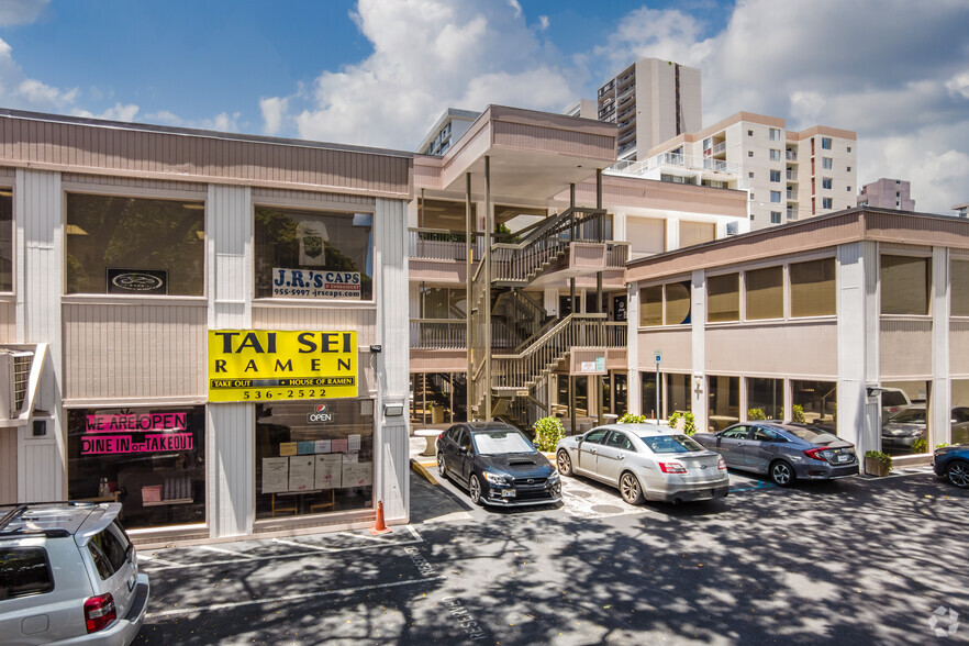 J. Stephen Street Honolulu,  Office