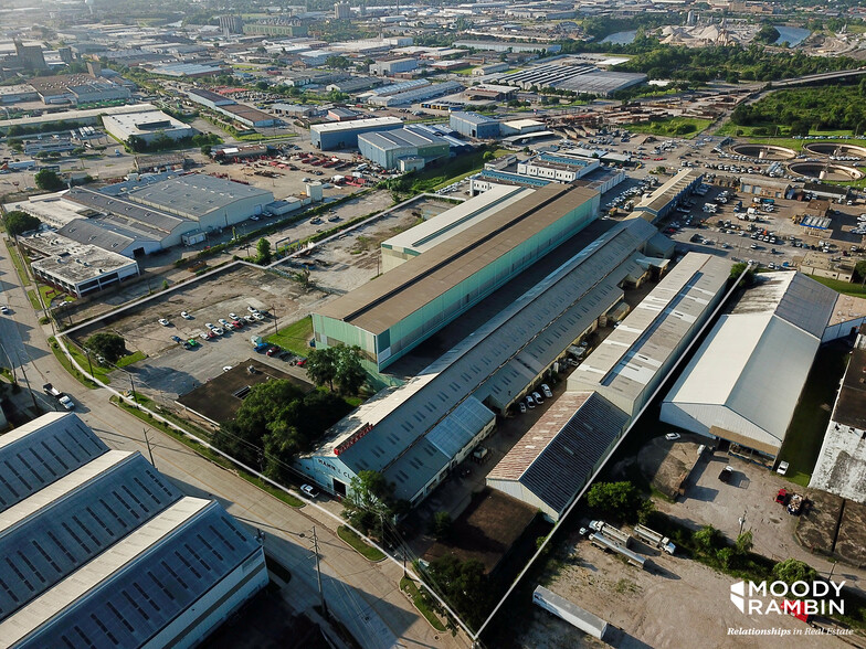 Clinton & Clinton Attorneys at Law Houston, TX Office