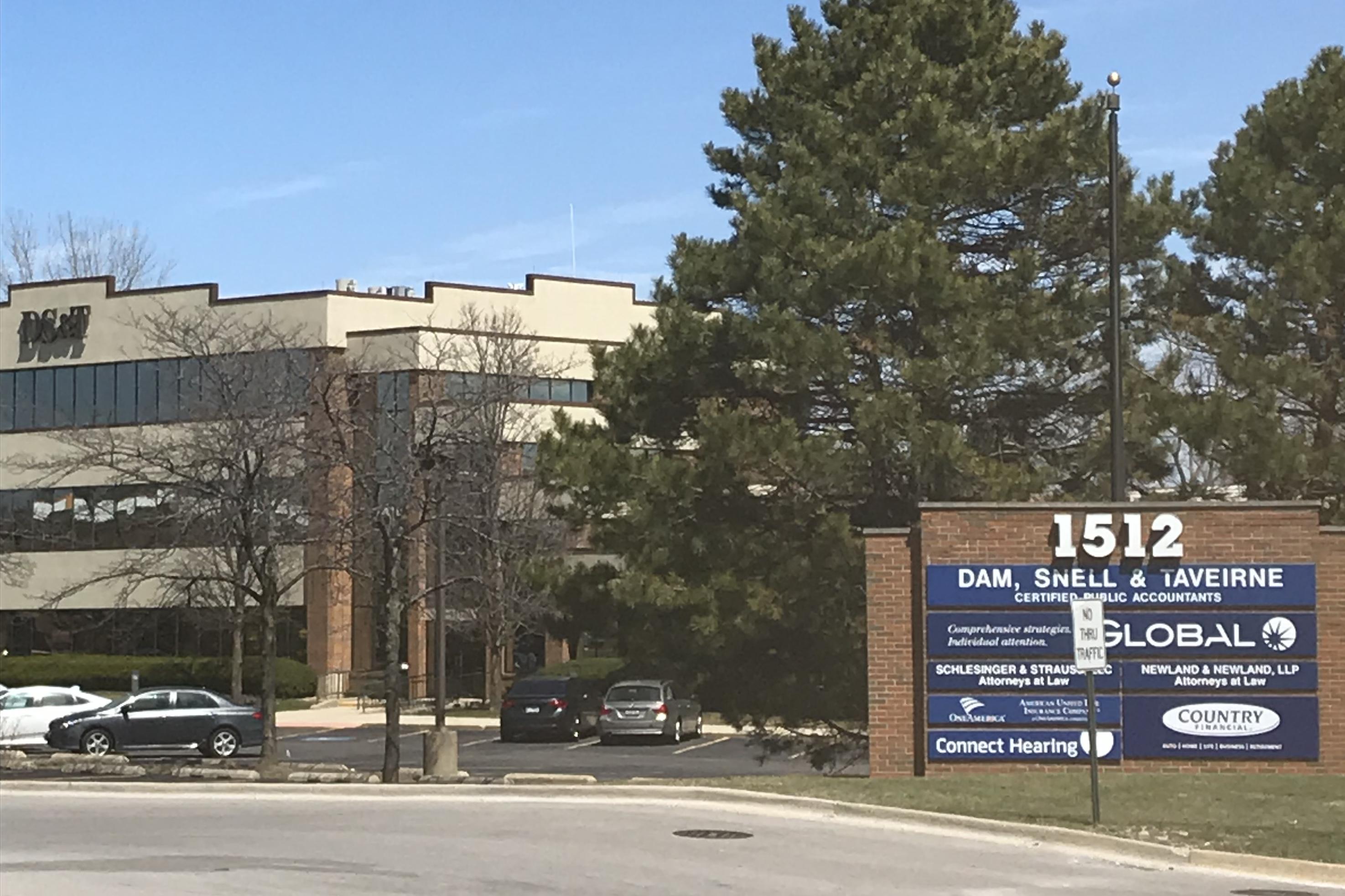 LoMonaco Law Libertyville,  Office