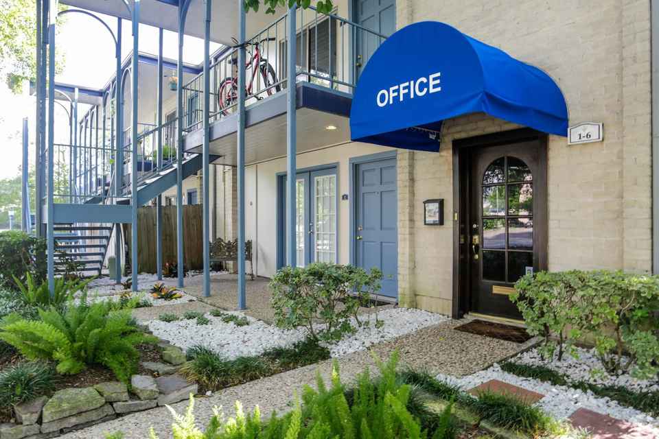 SETH ASSOCIATES Bellaire, TX Office