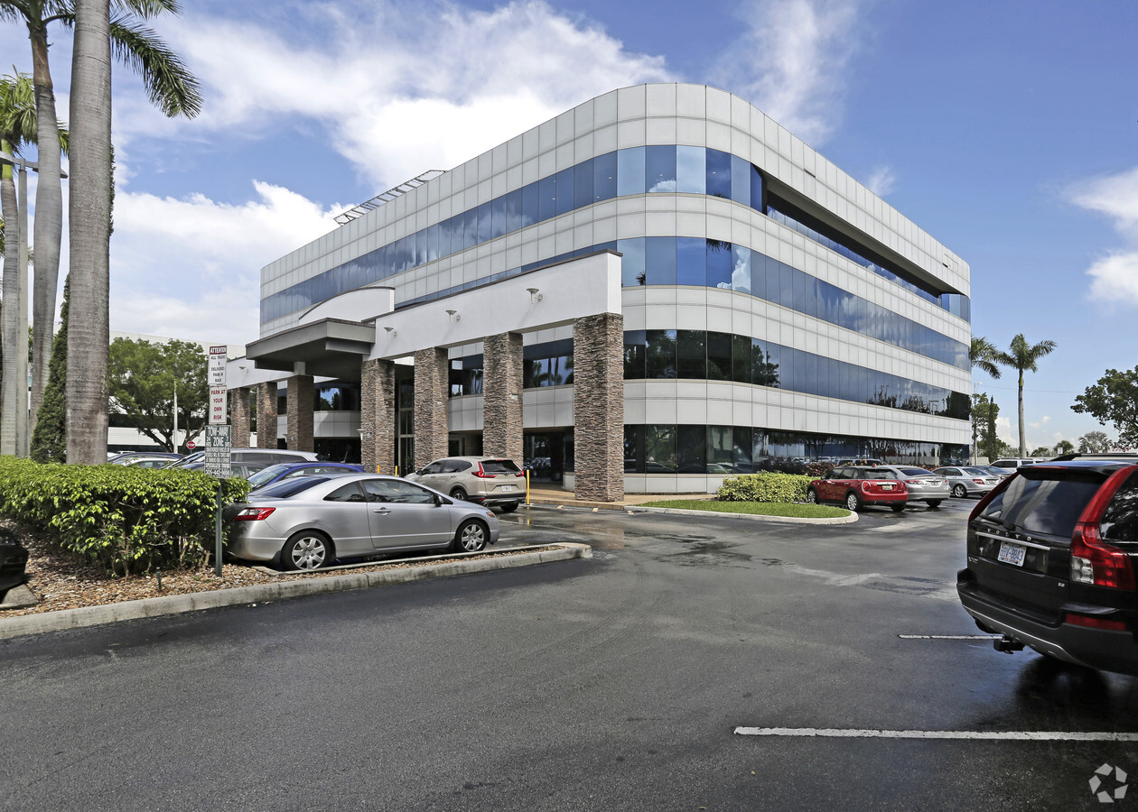 Sandler, Travis & Rosenberg, P.A Miami, FL Office