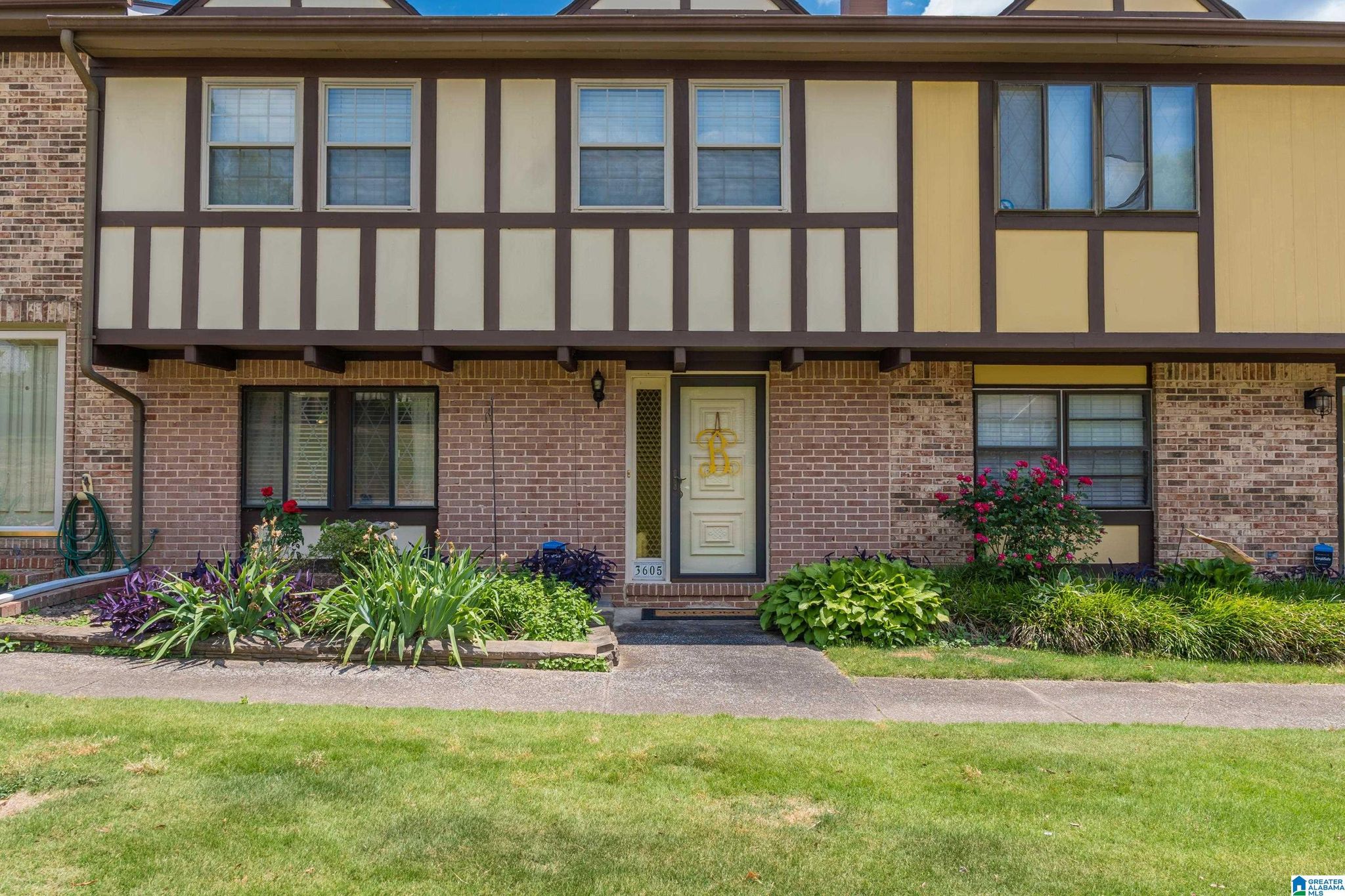 The Love Law Firm, LLC Hoover,  Office