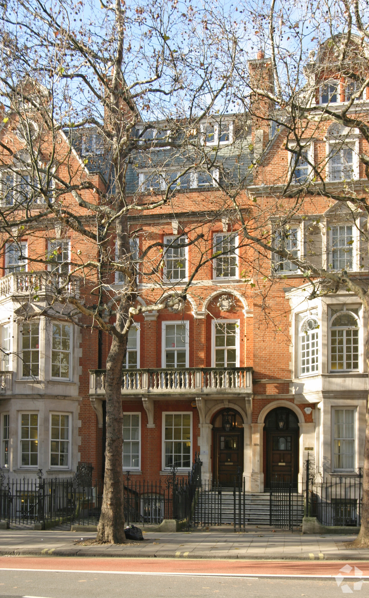 Singhania & Co. LLP London, United Kingdom Office