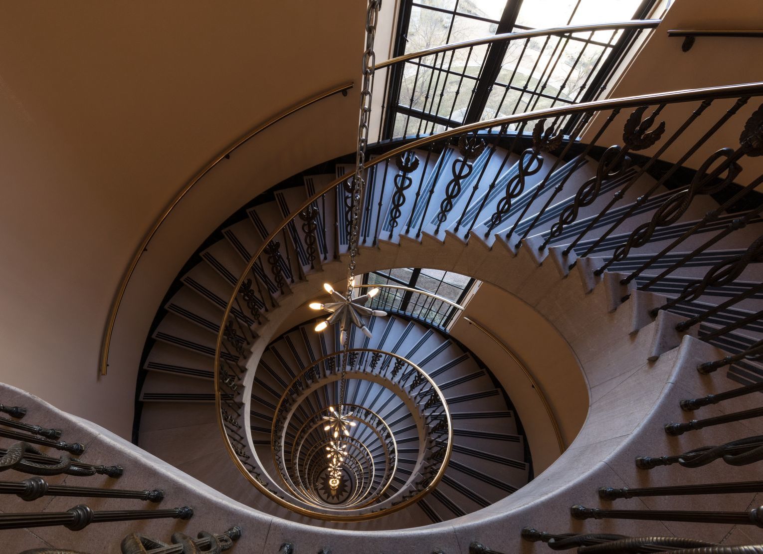 Williams & Jensen Washington, DC Office