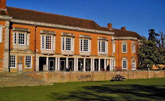 Hine Solicitors Bracknell, United Kingdom Office