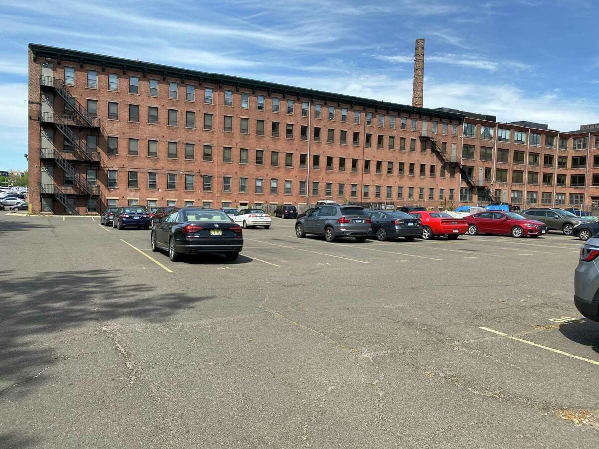 Mills Law Firm, LLC Hamden, CT Office