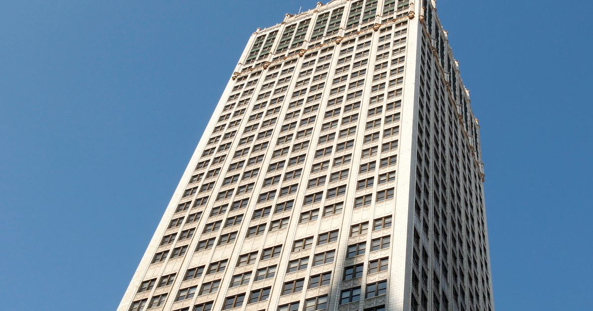 Varnum LLP Detroit, MI Office