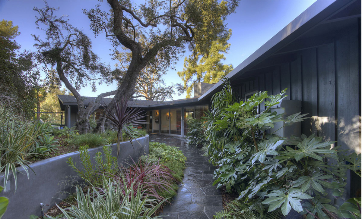 Fischbach & Fischbach, A Law Corporation Beverly Hills,  Office