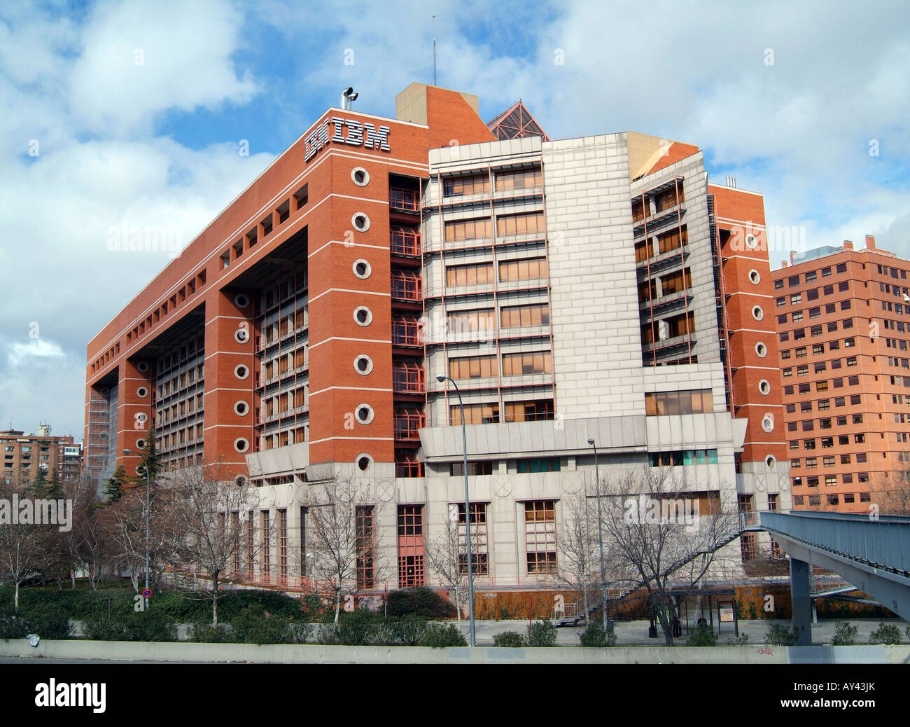 Mavens Madrid, Spain Office