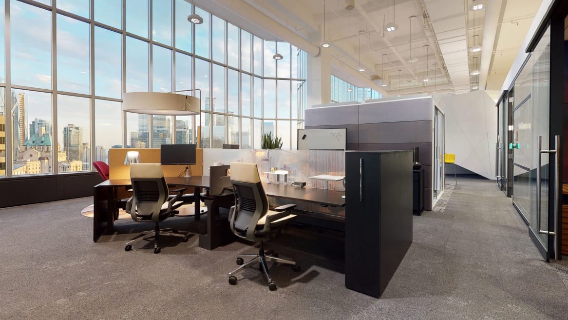 Clyde & Co LLP Toronto, Canada Office