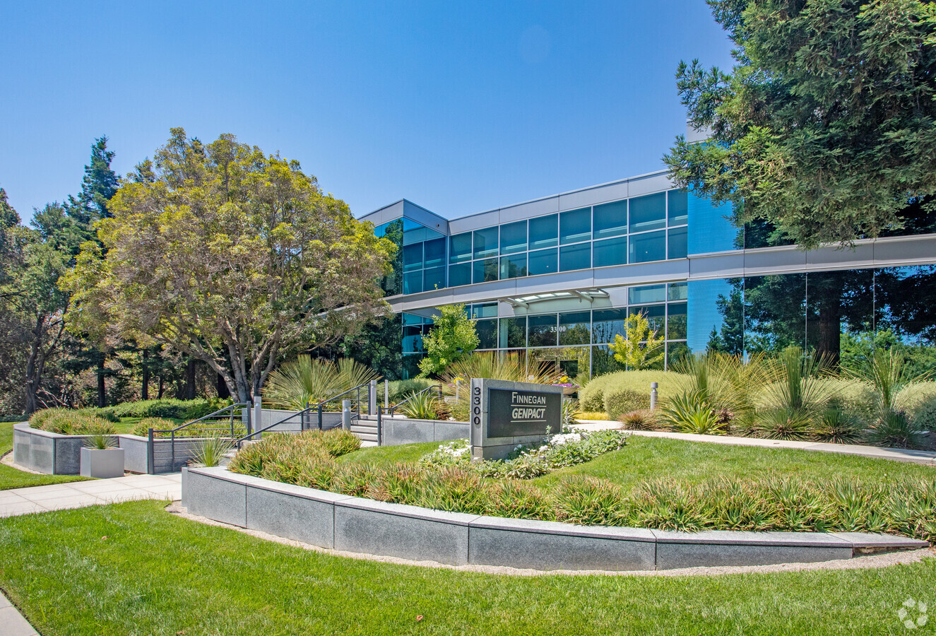 Manatt, Phelps & Phillips LLP Palo Alto, CA Office
