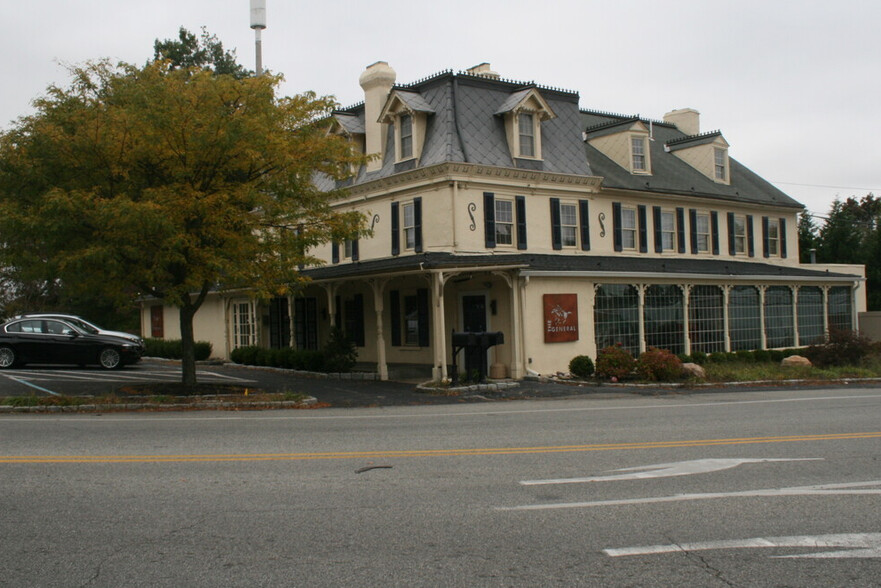 Banks & Banks Lafayette Hill, United States Office