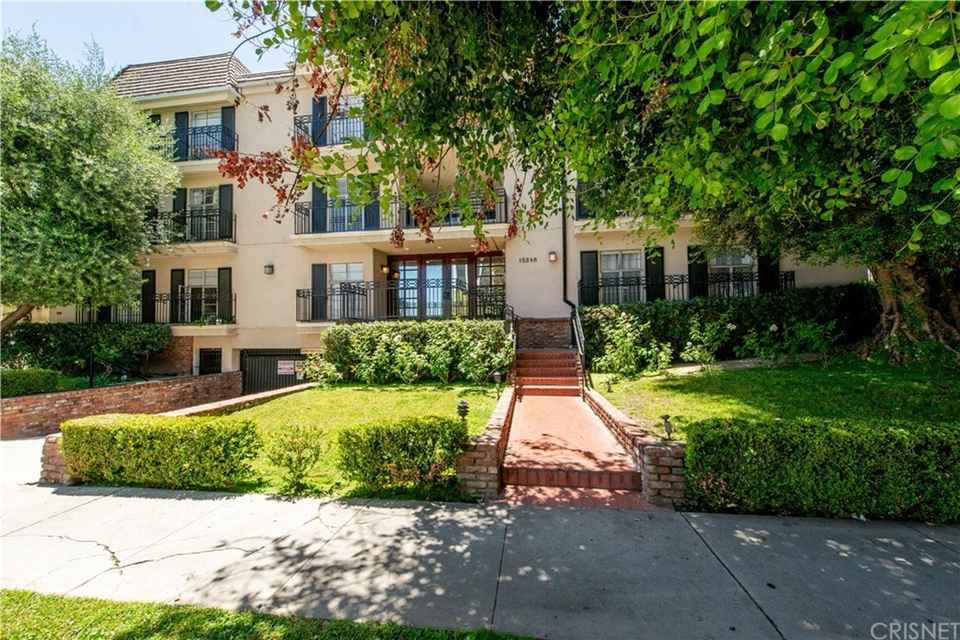 Alpert, Barr & Grant Sherman Oaks, CA Office