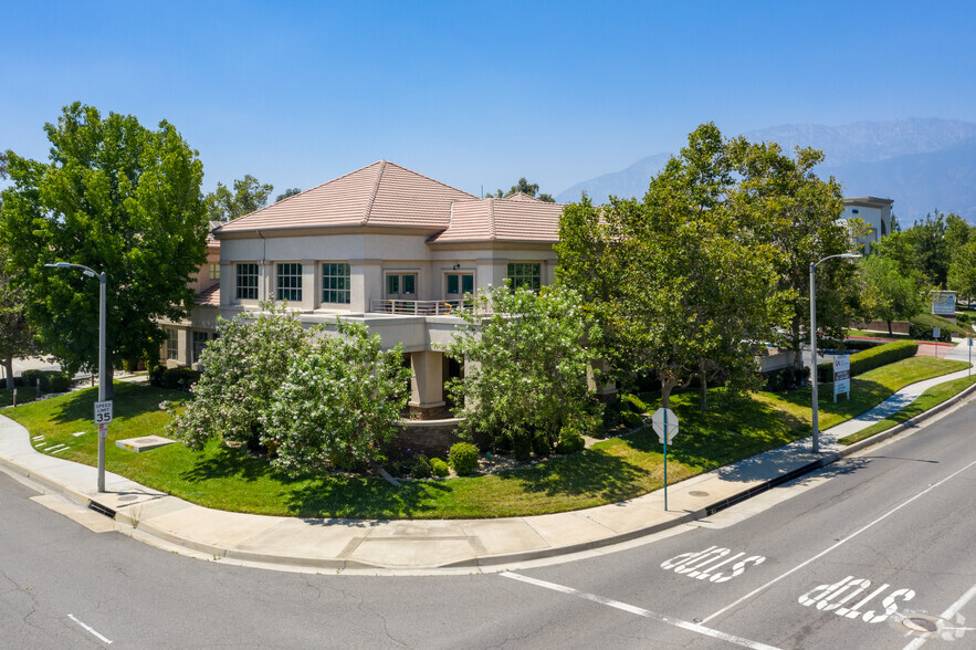 Collins Collins Muir + Stewart LLP Rancho Cucamonga, CA Office