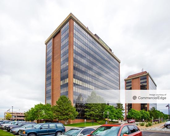 Kishinevsky & Raykin Aurora,  Office