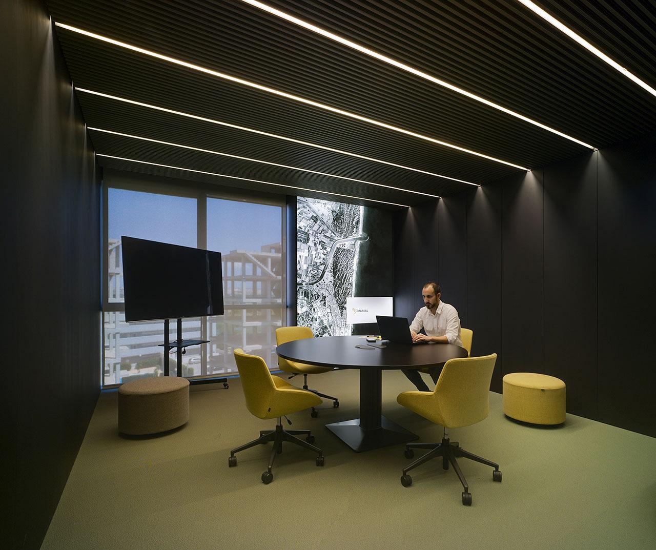 Linklaters Alicante, Colombia Office