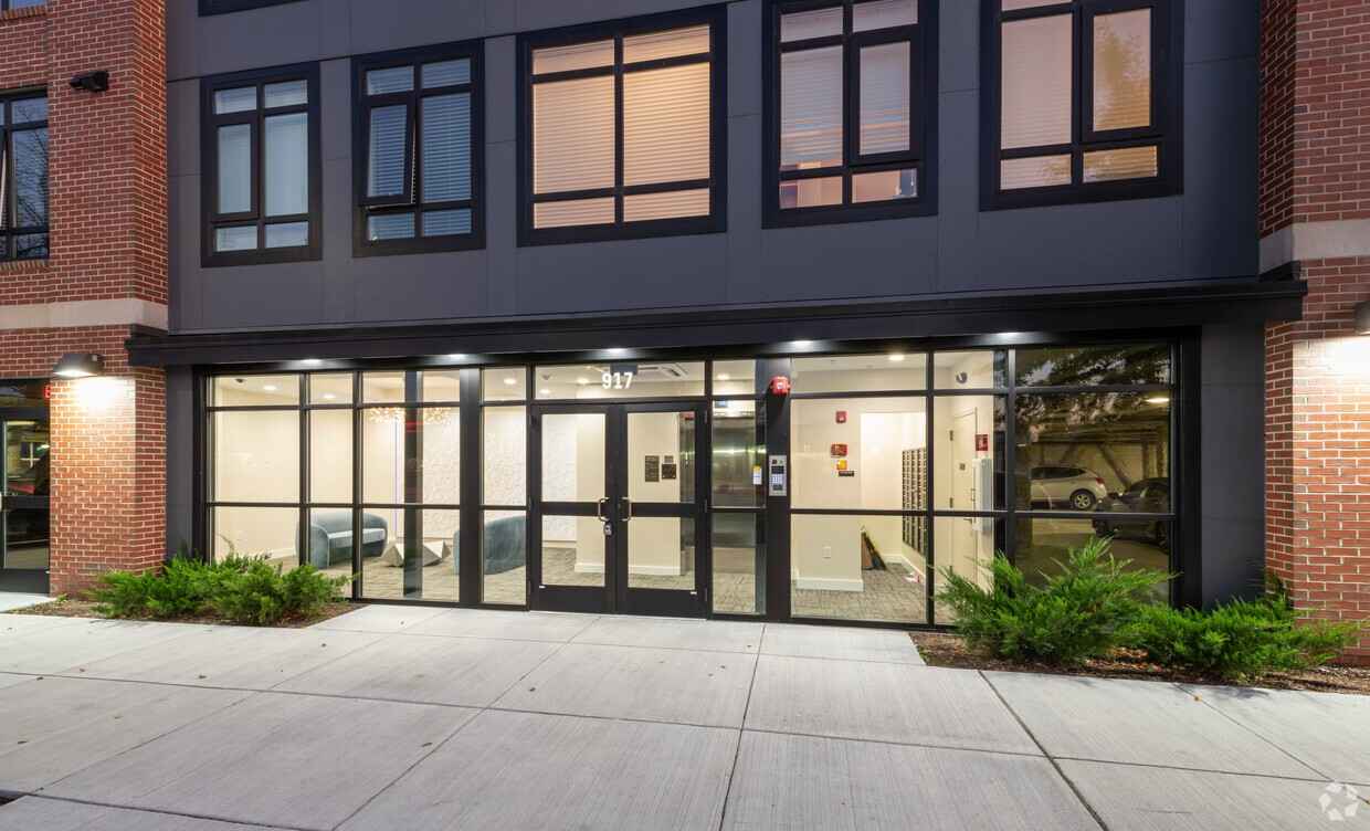 Law Office of Macias and Greenstein, LLC East Boston,  Office