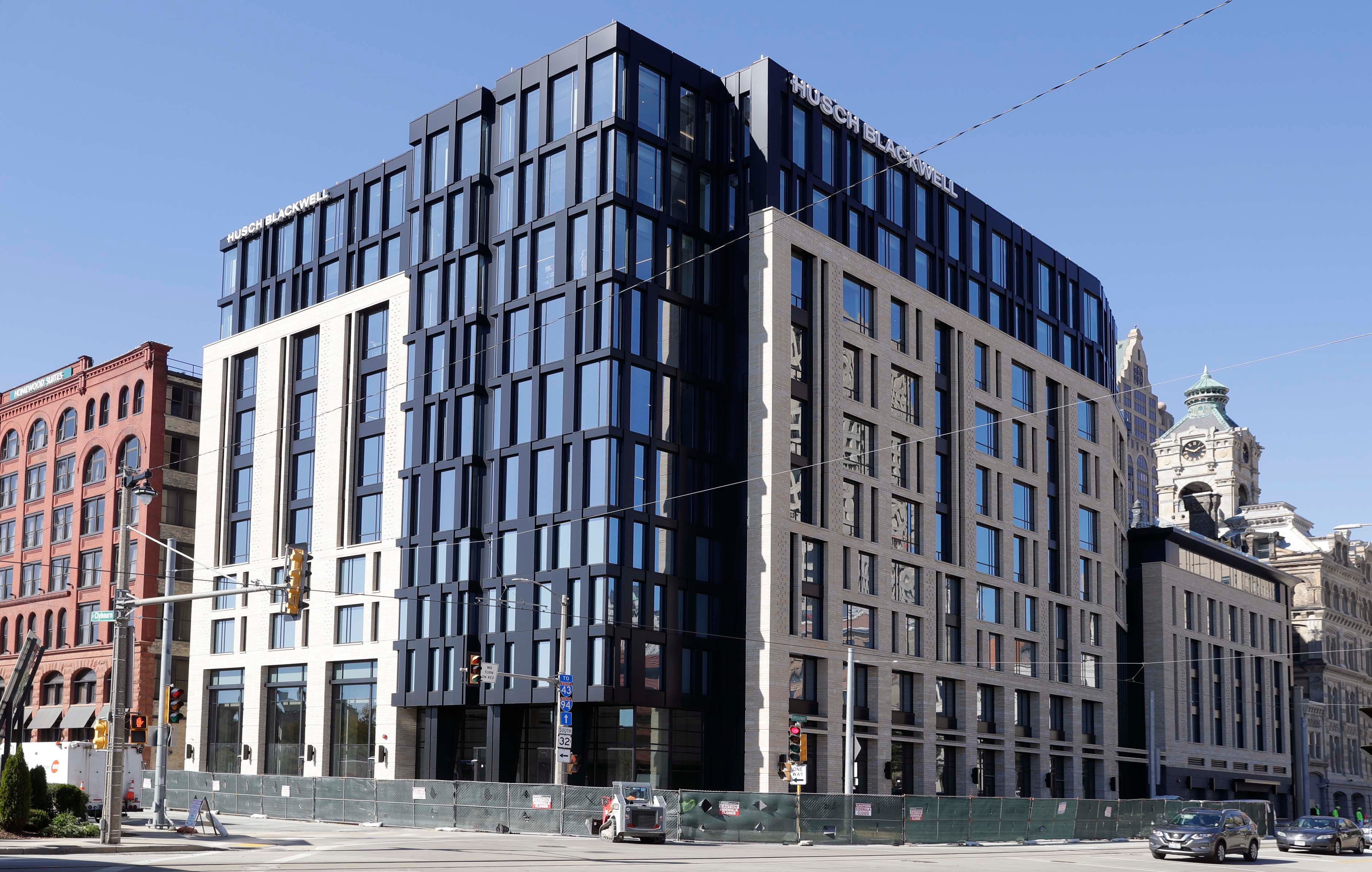 Husch Blackwell LLP Milwaukee, WI Office