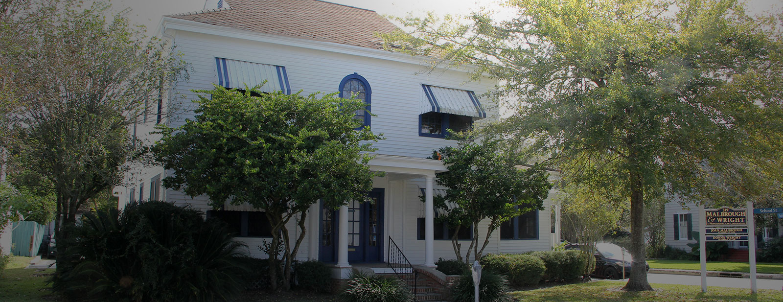 The Hand Law Firm, APLC Gretna,  Office