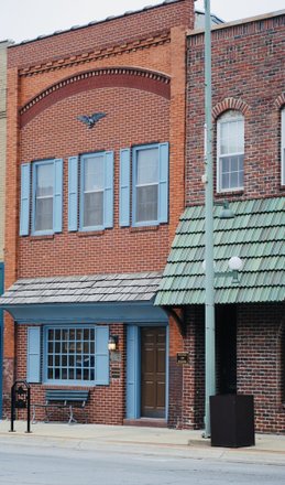 Heslinga, Dixon & Hite Oskaloosa,  Office
