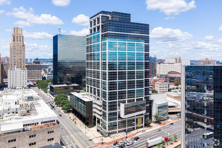 Cobos Law Firm Newark,  Office