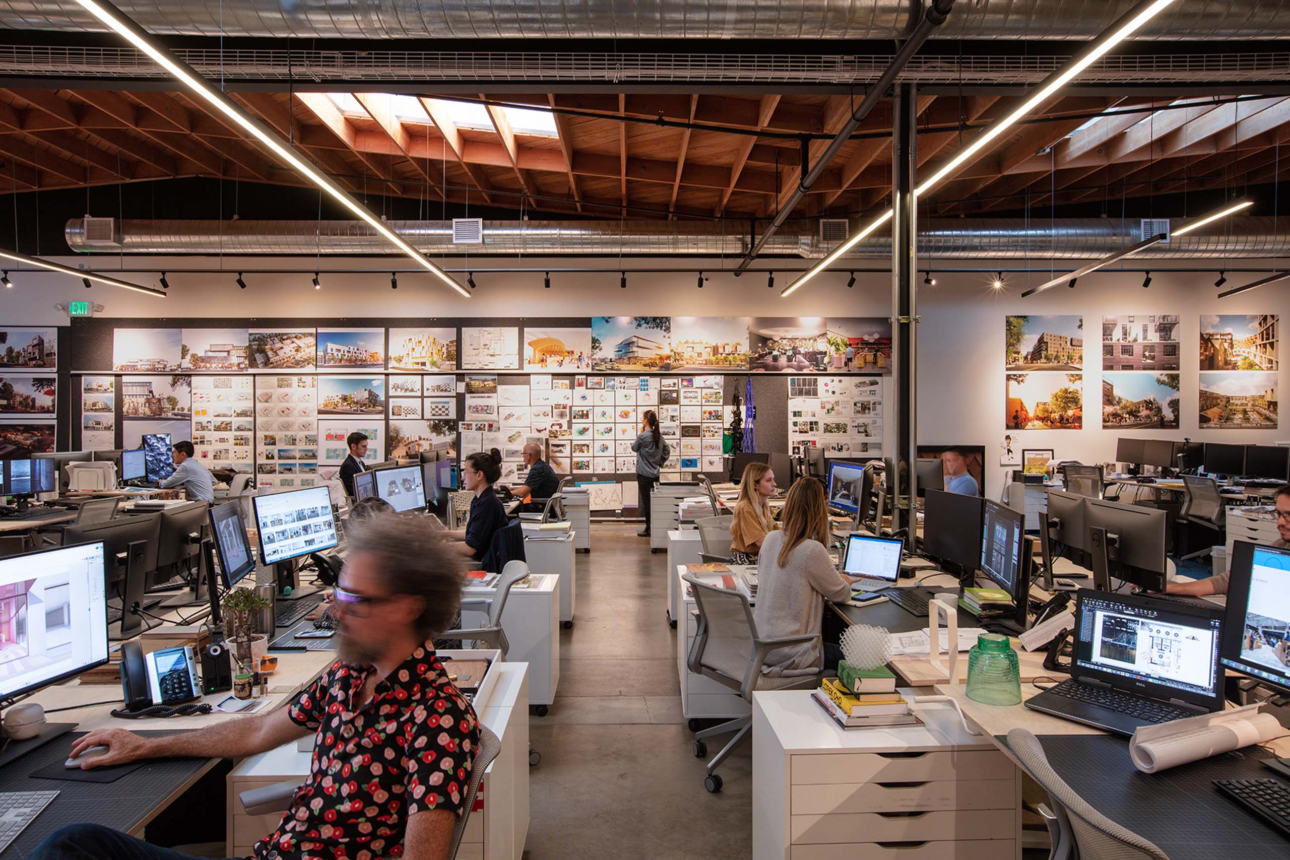 Aranovich Law Firm,PC Los Angeles,  Office