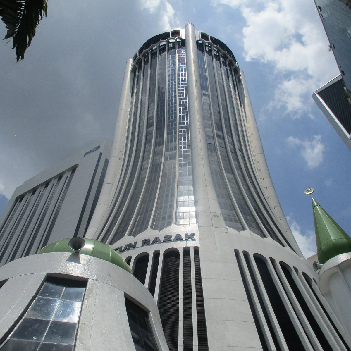 Nazri Azmi Islinda Kuala Lumpur, Malaysia Office